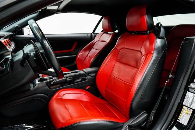 2019 Ford Mustang EcoBoost Premium Convertible - 23062159 - 12
