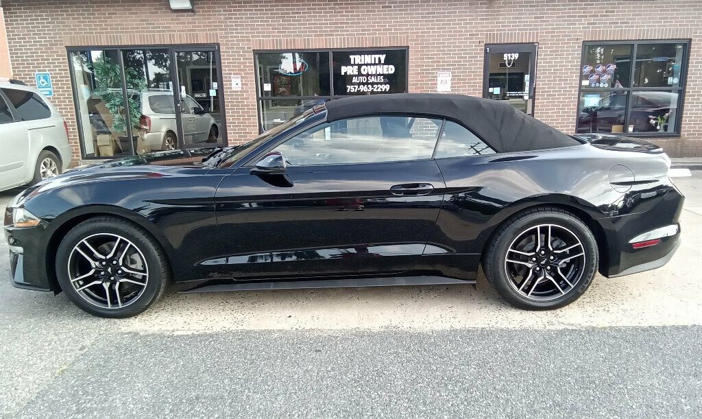 2019 Ford Mustang EcoBoost Premium Convertible photo 15