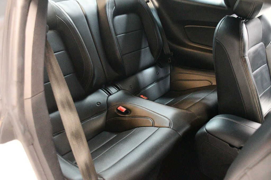 2019 Ford Mustang EcoBoost Premium Fastback - 22948569 - 30