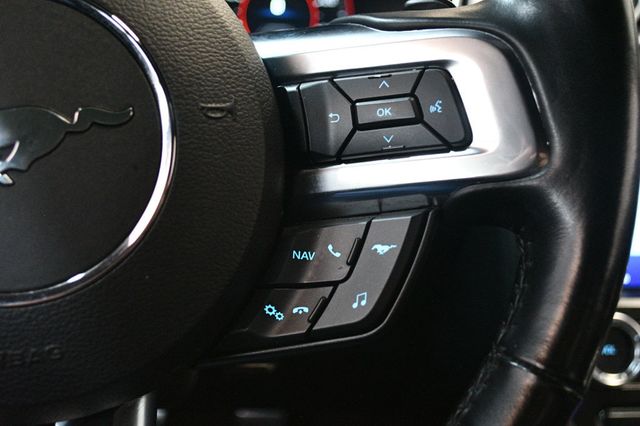 2019 Ford Mustang EcoBoost Premium Fastback - 22948569 - 33