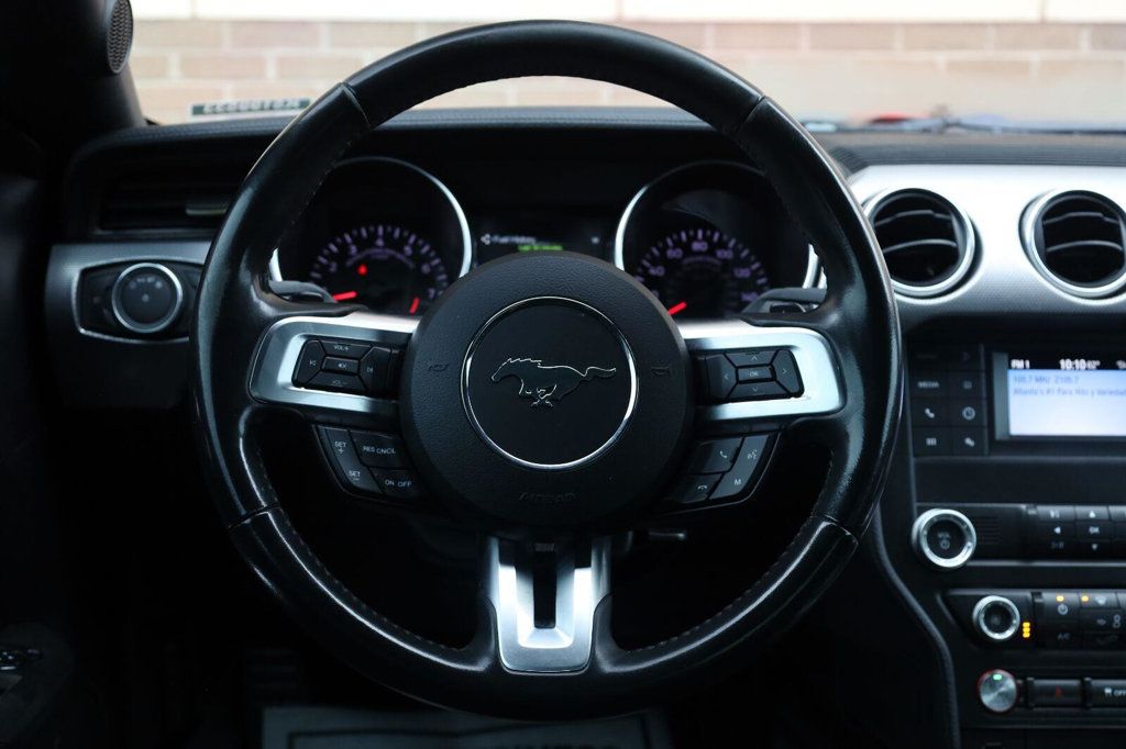Ford Mustang photo 34