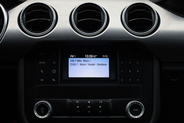2019 Ford Mustang GT - 23093572 - 41