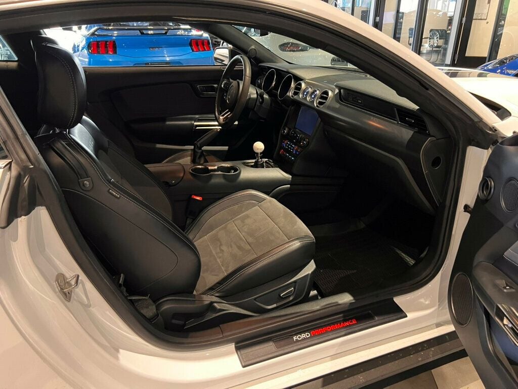 2019 Ford Mustang GT350/ElectronicsPkg/Htd&CldSeats/B&O Sound/ActiveExhaust/NAV - 22955626 - 23