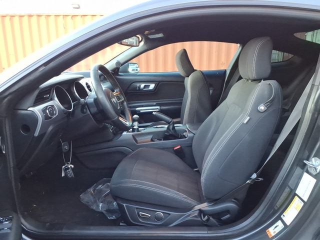 2019 Ford Mustang GT Fastback - 22963395 - 3