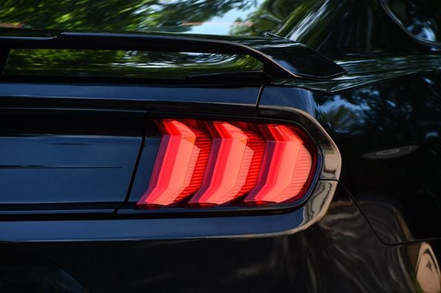 2019 Ford Mustang GT Fastback - 23044969 - 10