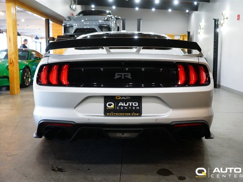 2019 Ford Mustang GT Fastback - 22557276 - 5