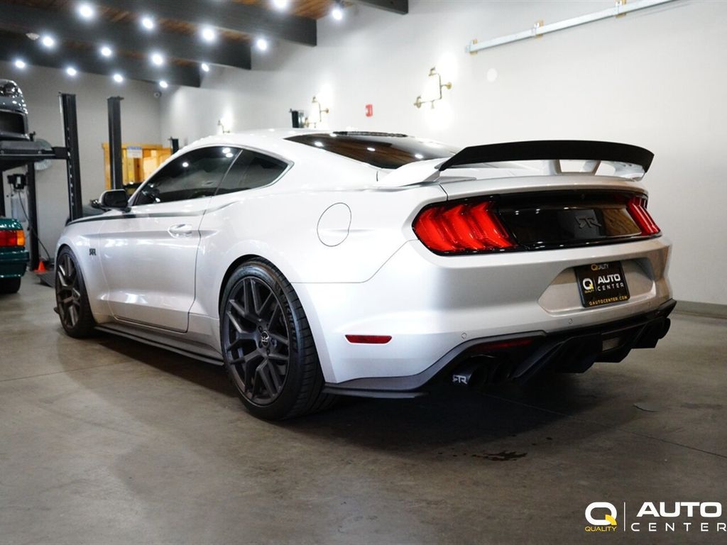 2019 Ford Mustang GT Fastback - 22557276 - 8