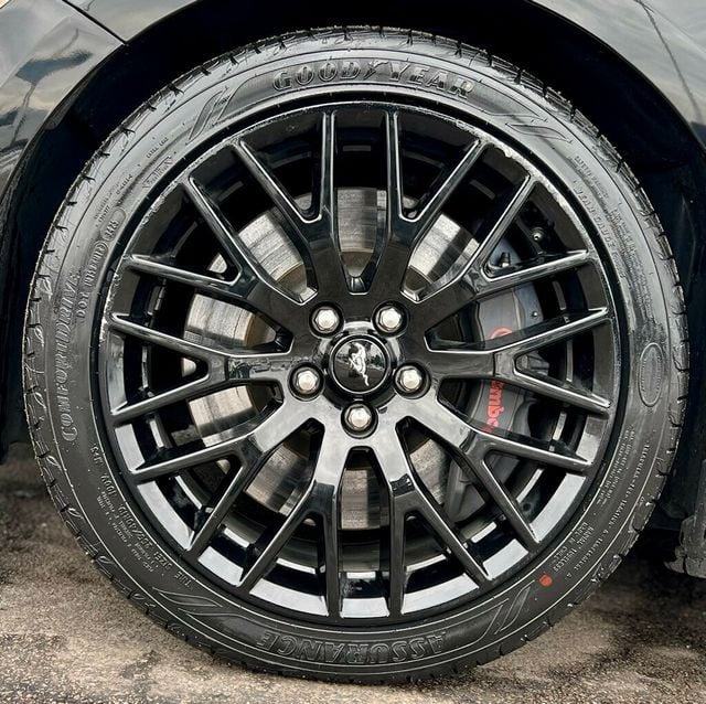 2019 Ford Mustang GT Fastback - 22998774 - 29