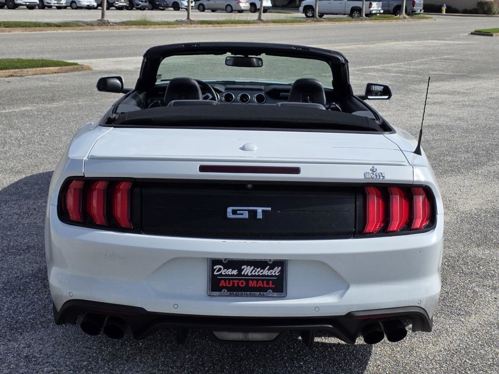 2019 Ford Mustang GT Premium Convertible photo 4