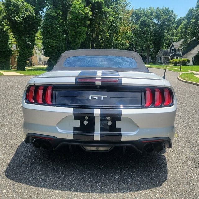 2019 Ford Mustang GT Premium Convertible - 22487832 - 4