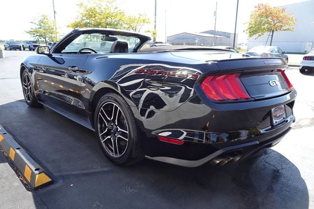 2019 Ford Mustang GT Premium Convertible - 22604400 - 5