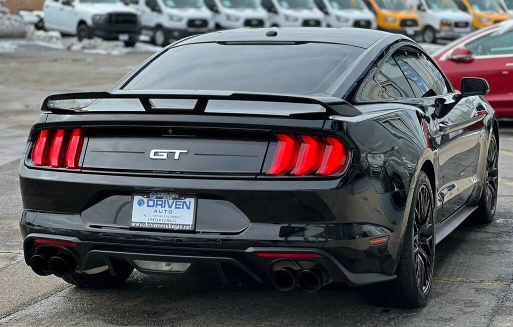 2019 Ford Mustang GT Premium Fastback - 22998774 - 4