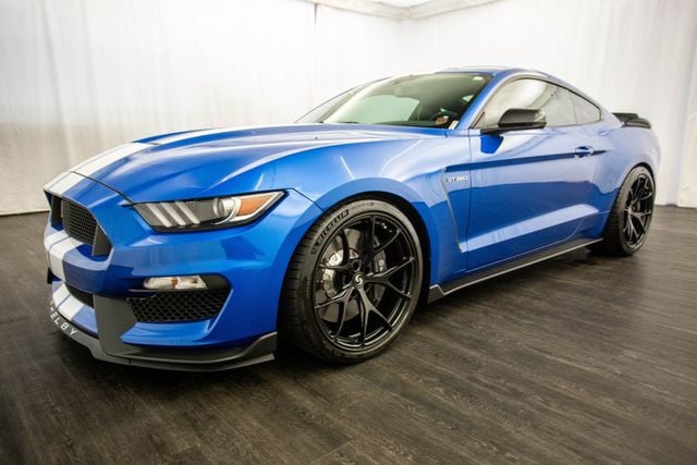 2019 Ford Mustang Shelby GT350 Fastback - 22701048 - 24