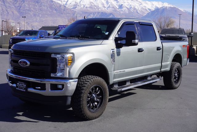 2019 Ford Super Duty F-250 LARIAT - 22978848 - 0
