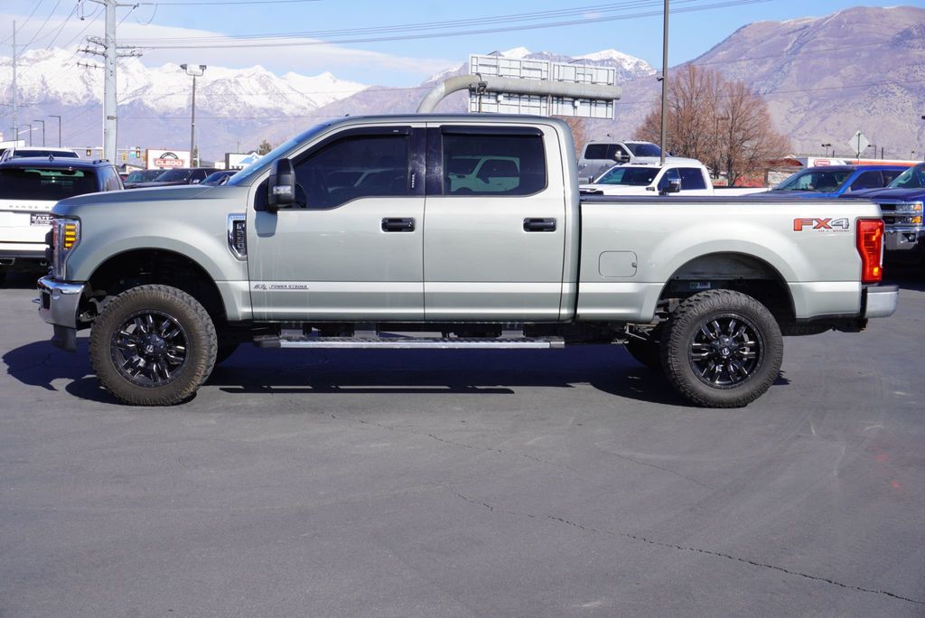 2019 Ford Super Duty F-250 LARIAT - 22978848 - 1
