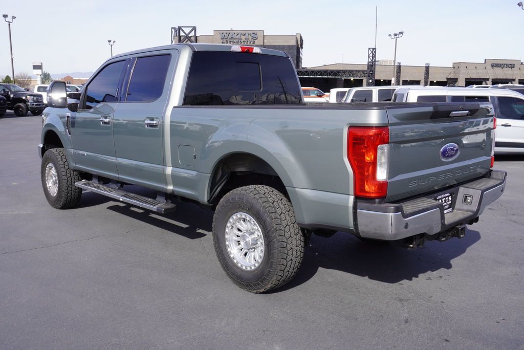 2019 Ford SUPER DUTY F-250 LARIAT - 23004657 - 2