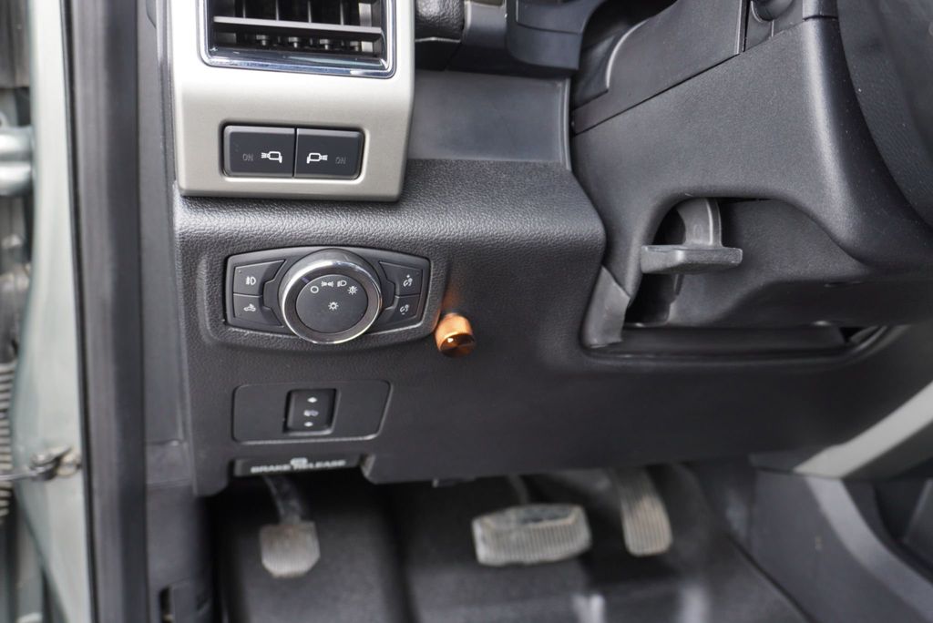2019 Ford SUPER DUTY F-250 LARIAT - 23005836 - 26