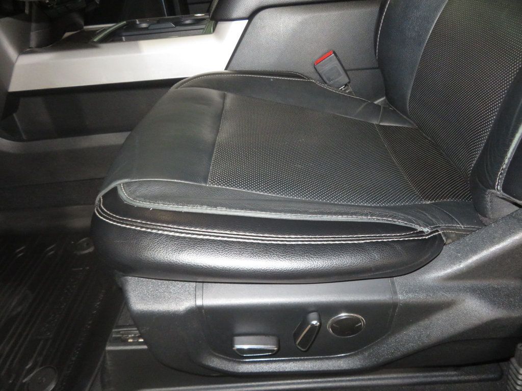 2019 Ford F-250 Lariat FX4 photo 17