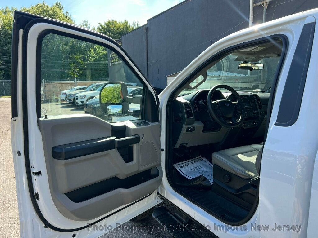 2019 Ford F-250 FX4 photo 10