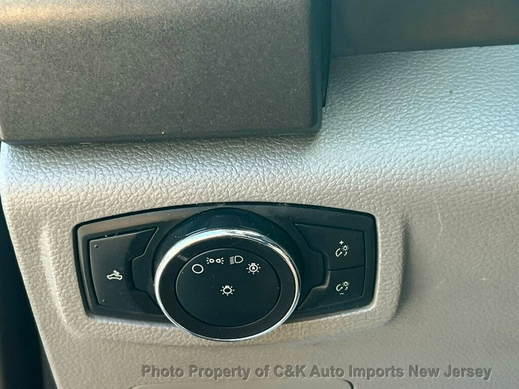 2019 Ford F-250 FX4 photo 16
