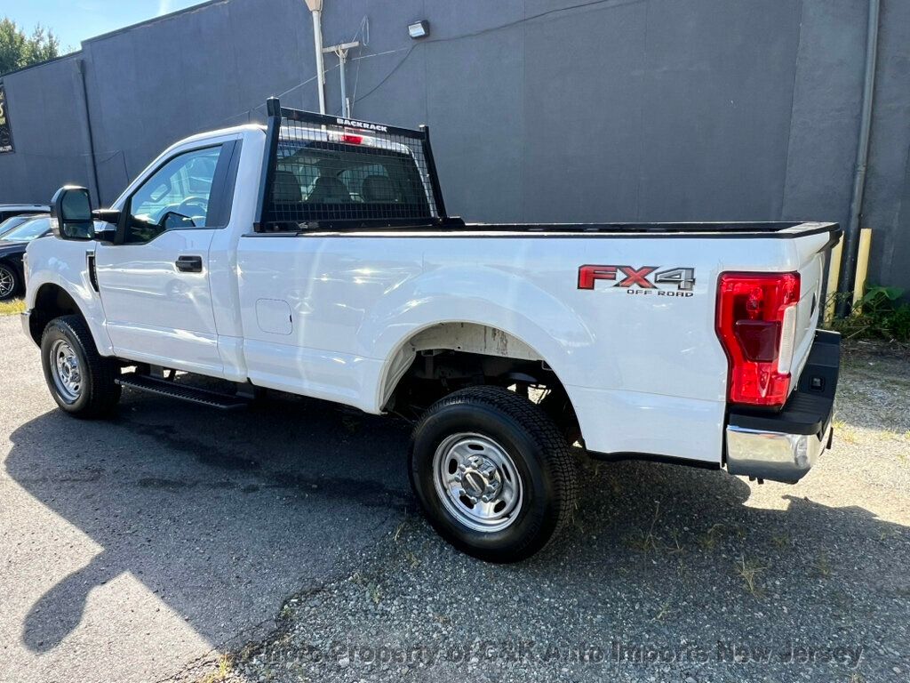 2019 Ford F-250 FX4 photo 4