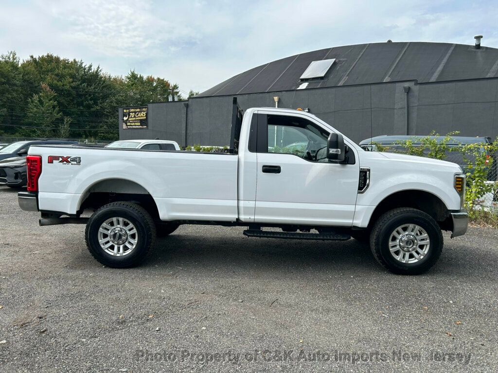 2019 Ford F-250 FX4 photo 9