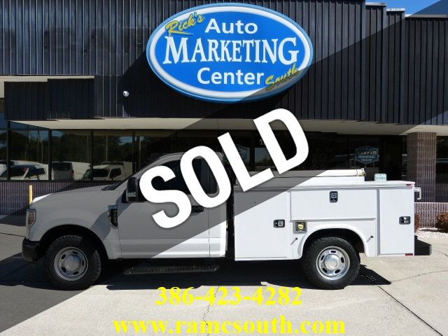 2019 Ford Super Duty F-250 SRW 6.2L V8 GAS*XL*2WD*REGULAR CAB*8FT. "KNAPHEIDE" UTILITY BODY! - 22981915 | Video 1