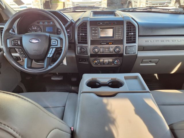 2019 Ford Super Duty F-250 SRW 8' Utility Truck - 23011566 - 9