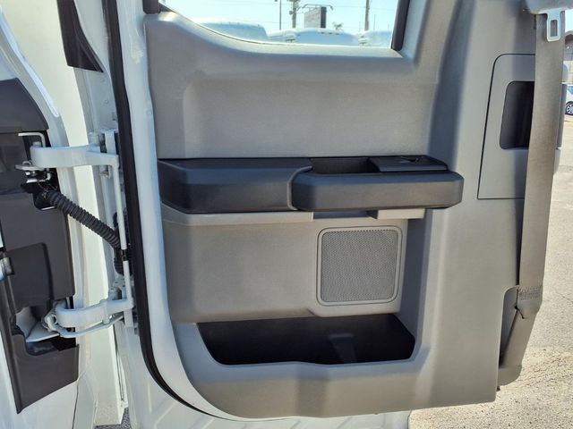 2019 Ford Super Duty F-250 SRW 8' Utility Truck - 23011566 - 16