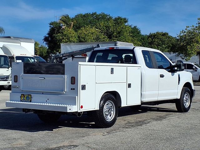 2019 Ford Super Duty F-250 SRW 8' Utility Truck - 23011566 - 3