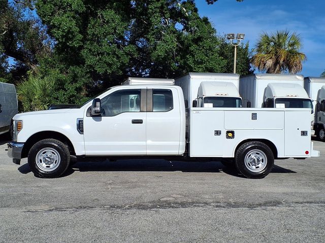 2019 Ford Super Duty F-250 SRW 8' Utility Truck - 23011566 - 6