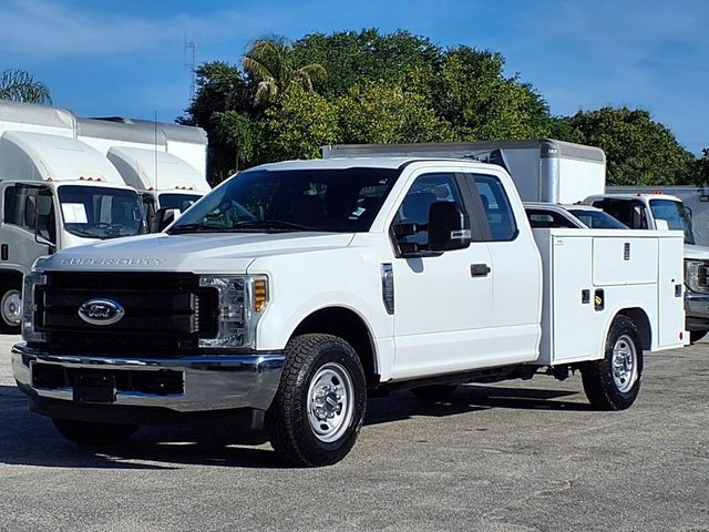 2019 Ford Super Duty F-250 SRW 8' Utility Truck - 23011566 - 7