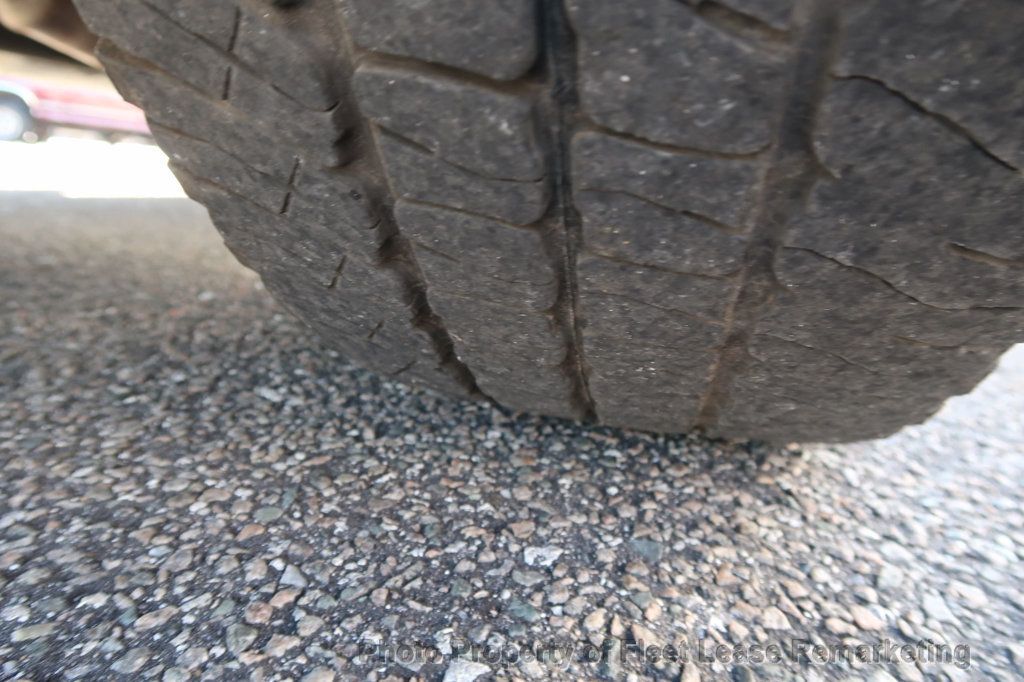 2019 Ford Super Duty F-250 SRW F250SD 2WD Reg Cab 9' Alum Flatbed - 22936779 - 31