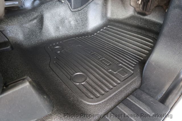 2019 Ford Super Duty F-250 SRW F250SD 2WD Reg Cab Utility  - 23032627 - 19