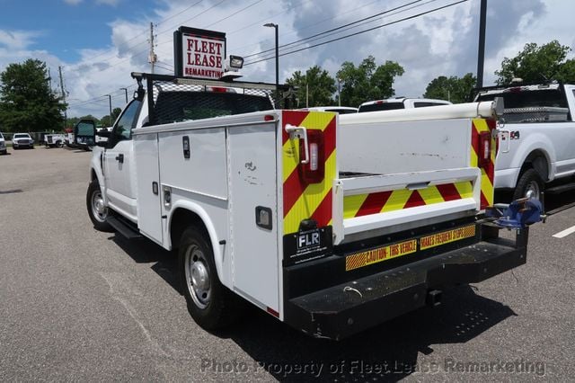 2019 Ford Super Duty F-250 SRW F250SD 2WD Reg Cab Utility  - 23032627 - 2