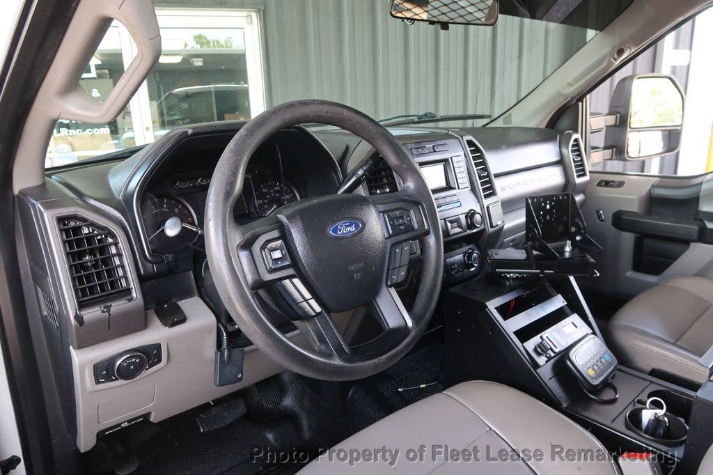 2019 Ford Super Duty F-250 SRW F250SD 2WD Reg Cab Utility  - 23032656 - 9