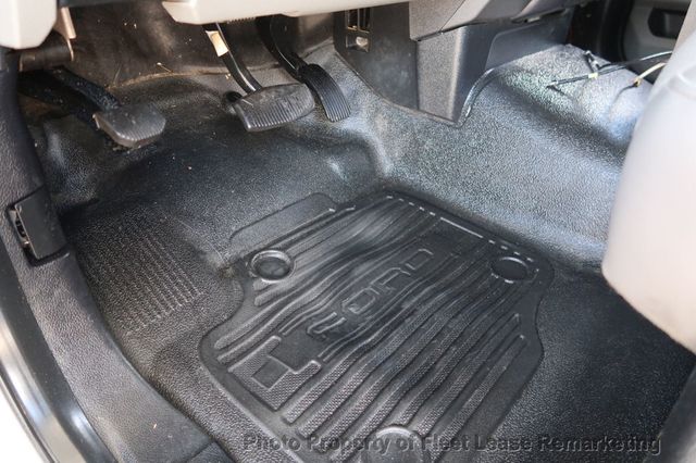 2019 Ford Super Duty F-250 SRW F250SD 2WD Reg Cab Utility  - 23032656 - 11
