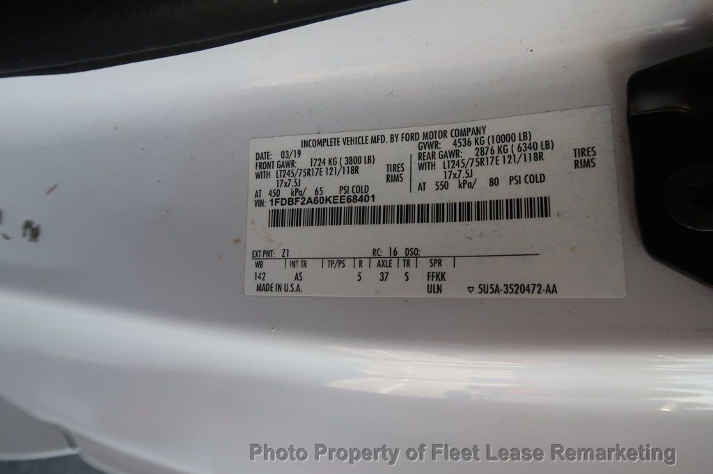 2019 Ford Super Duty F-250 SRW F250SD 2WD Reg Cab Utility  - 23032656 - 13