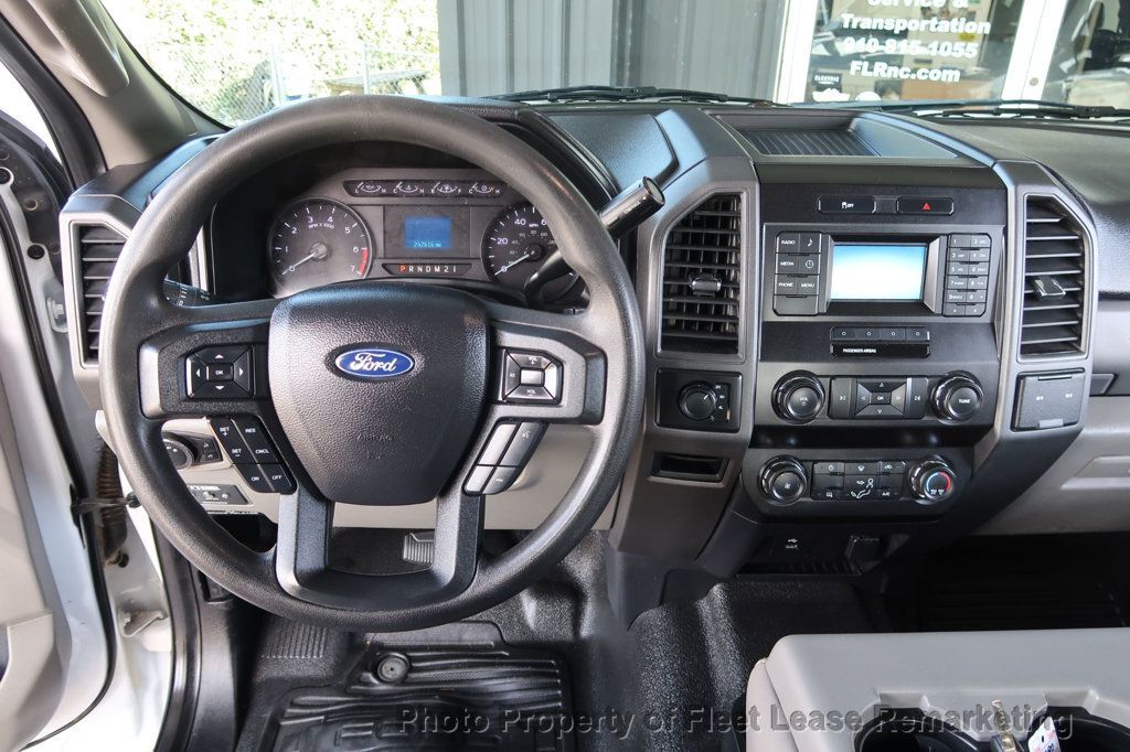 2019 Ford Super Duty F-250 SRW F250SD 4WD Crew Cab Utility  - 22936781 - 27