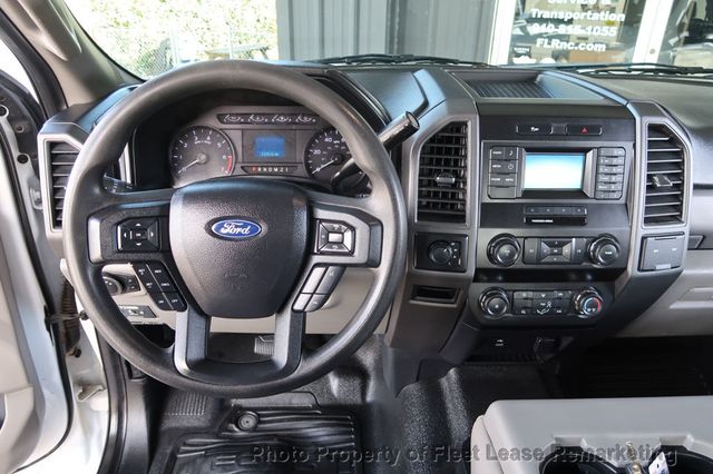 2019 Ford Super Duty F-250 SRW F250SD 4WD Crew Cab Utility  - 22936781 - 27