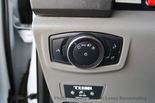 2019 Ford Super Duty F-250 SRW F250SD 4WD Crew Cab Utility  - 22936781 - 37