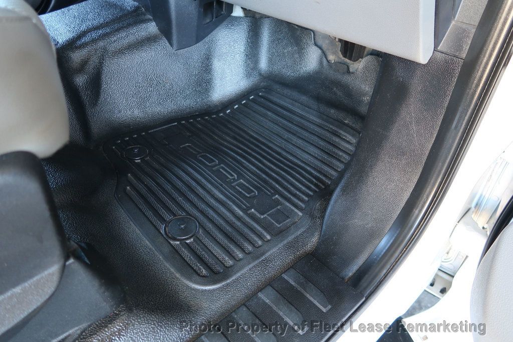 2019 Ford Super Duty F-250 SRW F250SD 4WD Crew Cab Utility  - 22942613 - 24