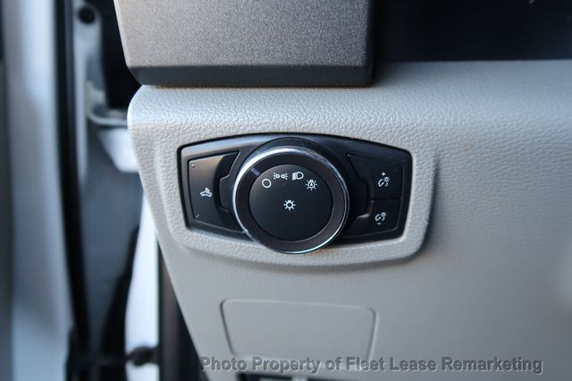 2019 Ford Super Duty F-250 SRW F250SD 4WD Crew Cab Utility  - 22942613 - 34