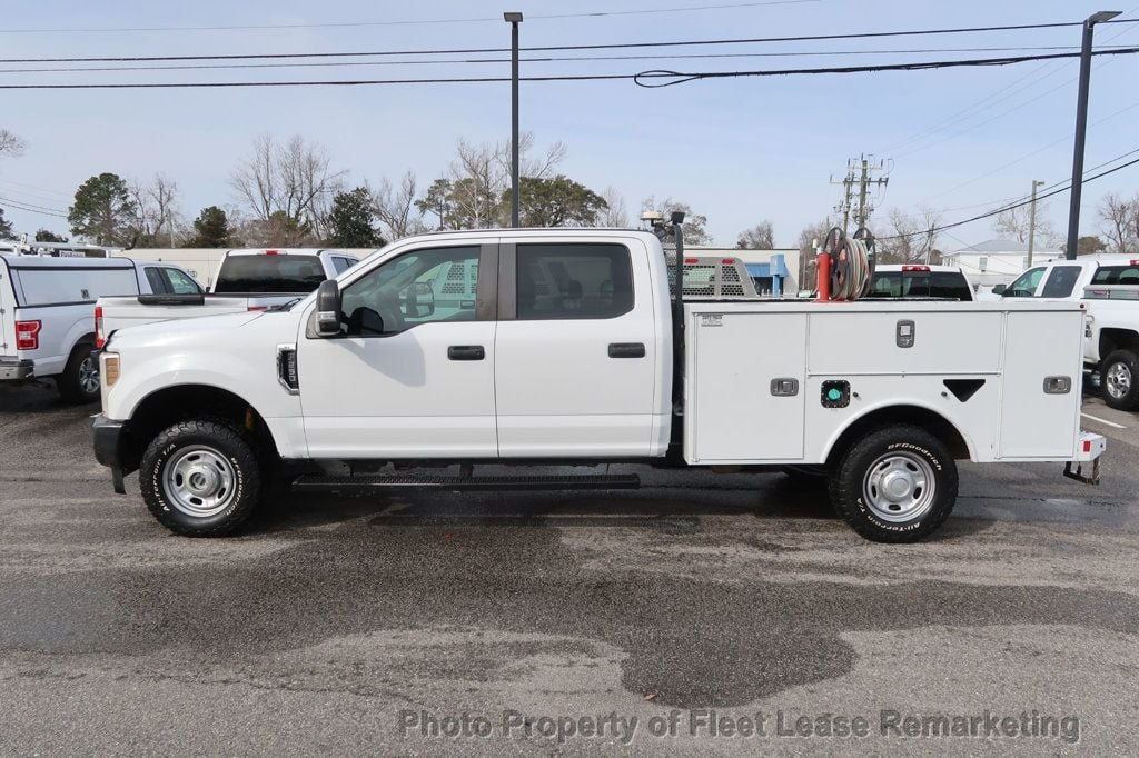 2019 Ford Super Duty F-250 SRW F250SD 4WD Crew Cab Utility  - 22981273 - 1