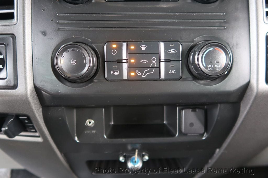 2019 Ford Super Duty F-250 SRW F250SD 4WD Crew Cab Utility  - 22981273 - 29