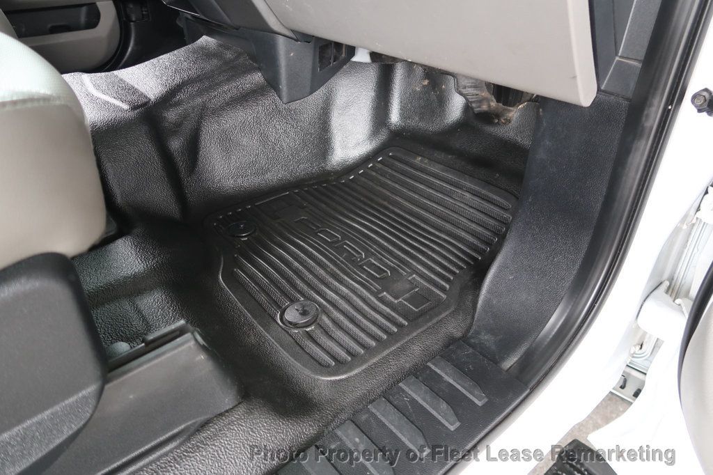 2019 Ford Super Duty F-250 SRW F250SD 4WD Crew Cab Utility - 22992877 - 22