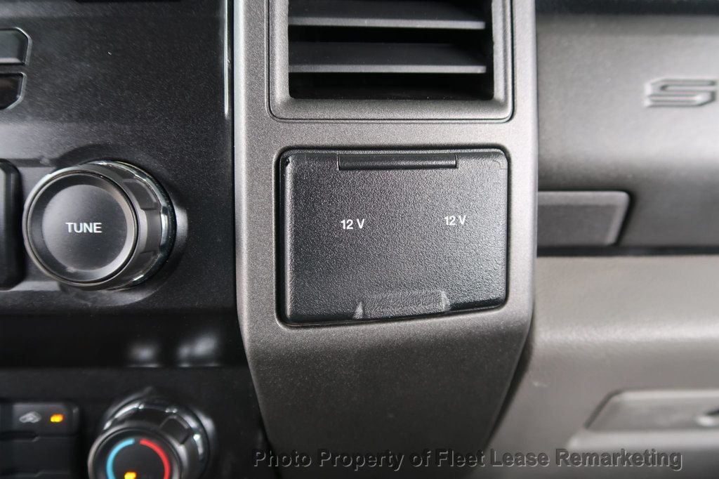 2019 Ford Super Duty F-250 SRW F250SD 4WD Crew Cab Utility - 22992877 - 29