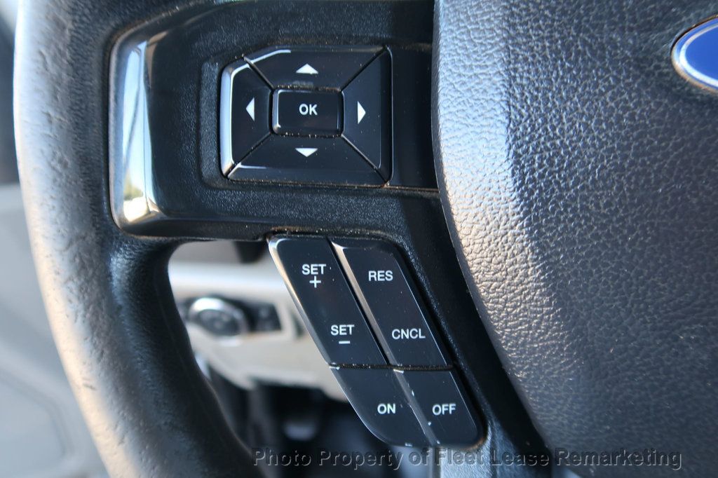 2019 Ford Super Duty F-250 SRW F250SD Crew Cab 9' Flatbed - 22939552 - 32