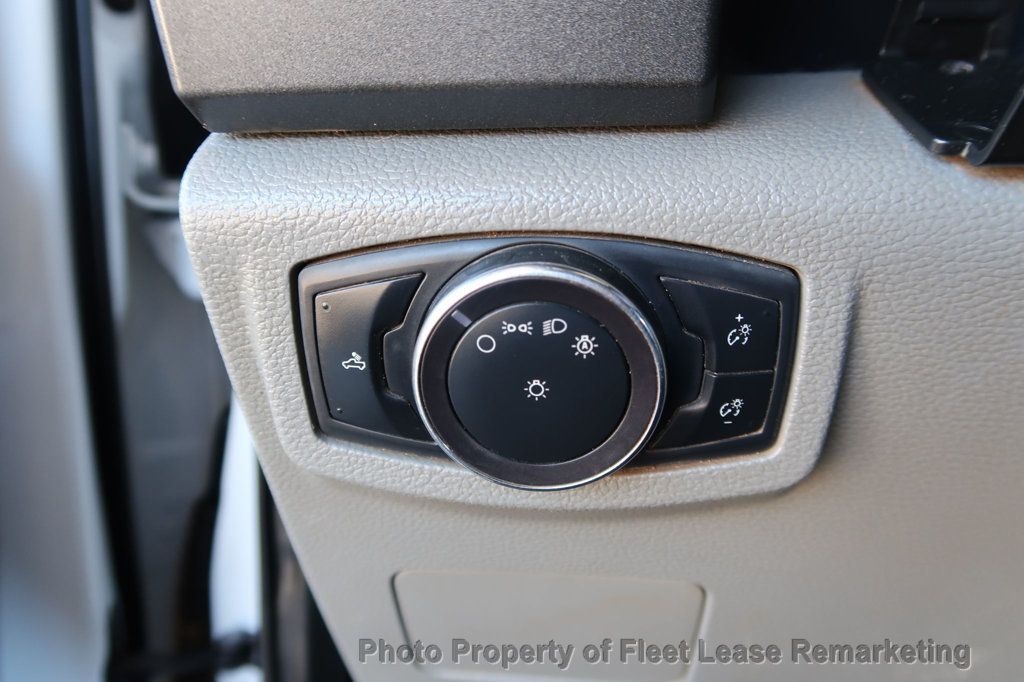 2019 Ford Super Duty F-250 SRW F250SD Crew Cab 9' Flatbed - 22939552 - 34