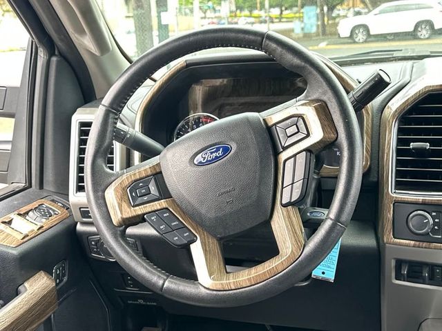 2019 Ford Super Duty F-250 SRW Lariat - 22893995 - 17